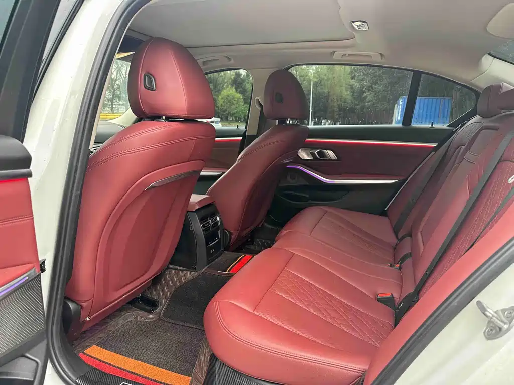 BMW 3 Series 2023