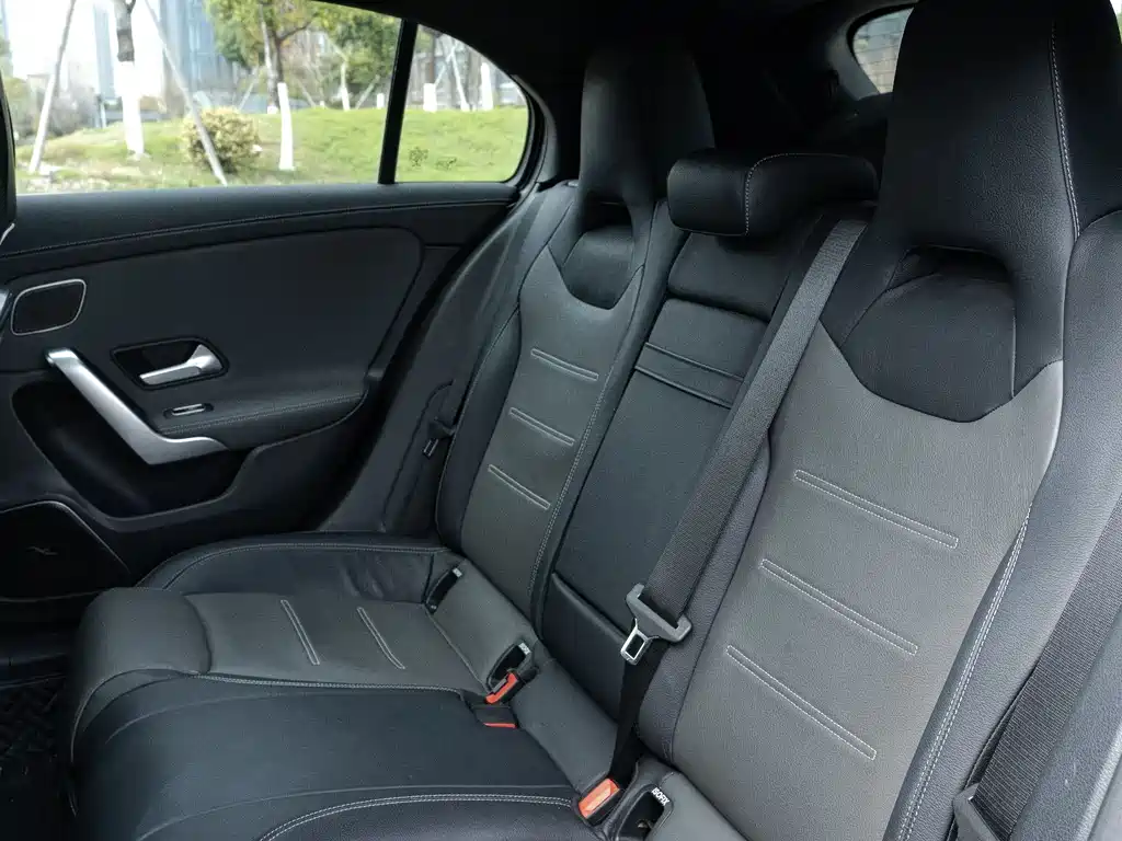 Mercedes-Benz A-Class AMG 2021 — фото 8