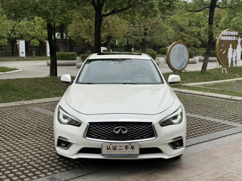 Infiniti Q50L 2019 — фото 2