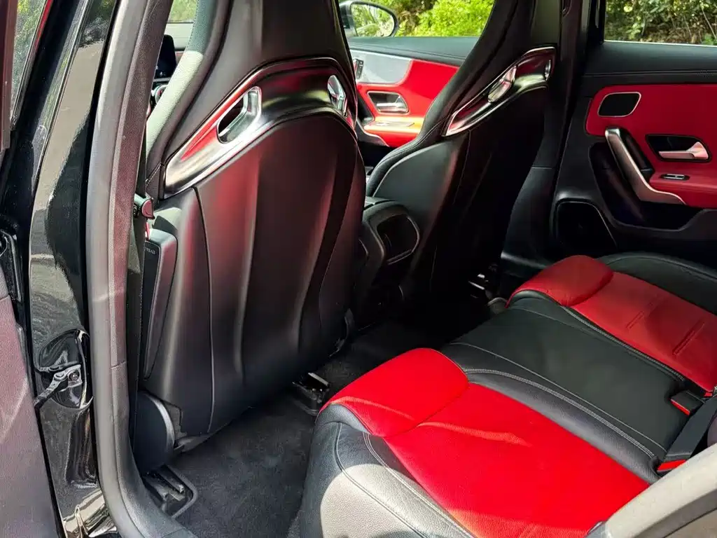 Mercedes-Benz A-Class AMG 2021 — фото 10