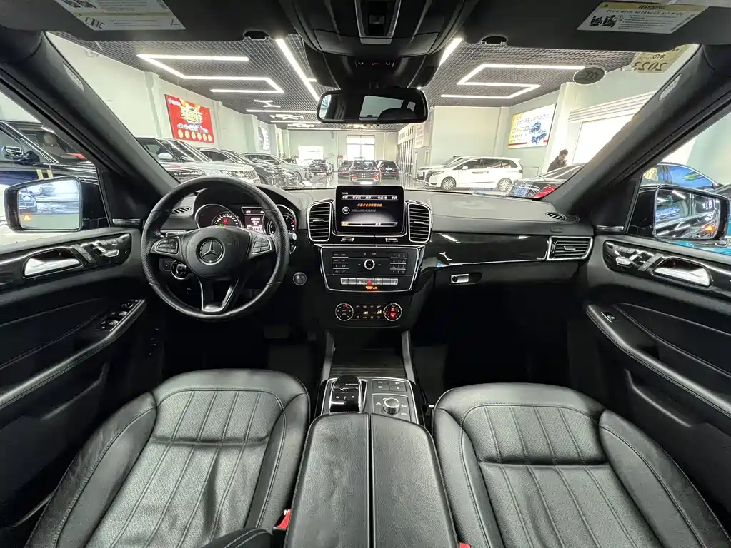 Mercedes-Benz GLS 2019 — фото 11