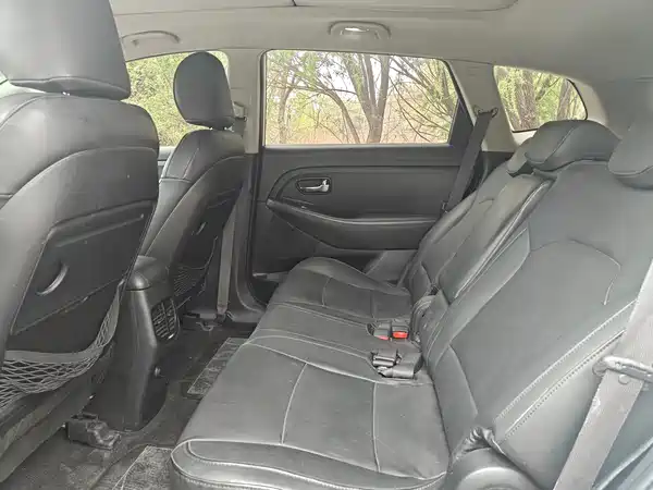Kia Jiale 2014