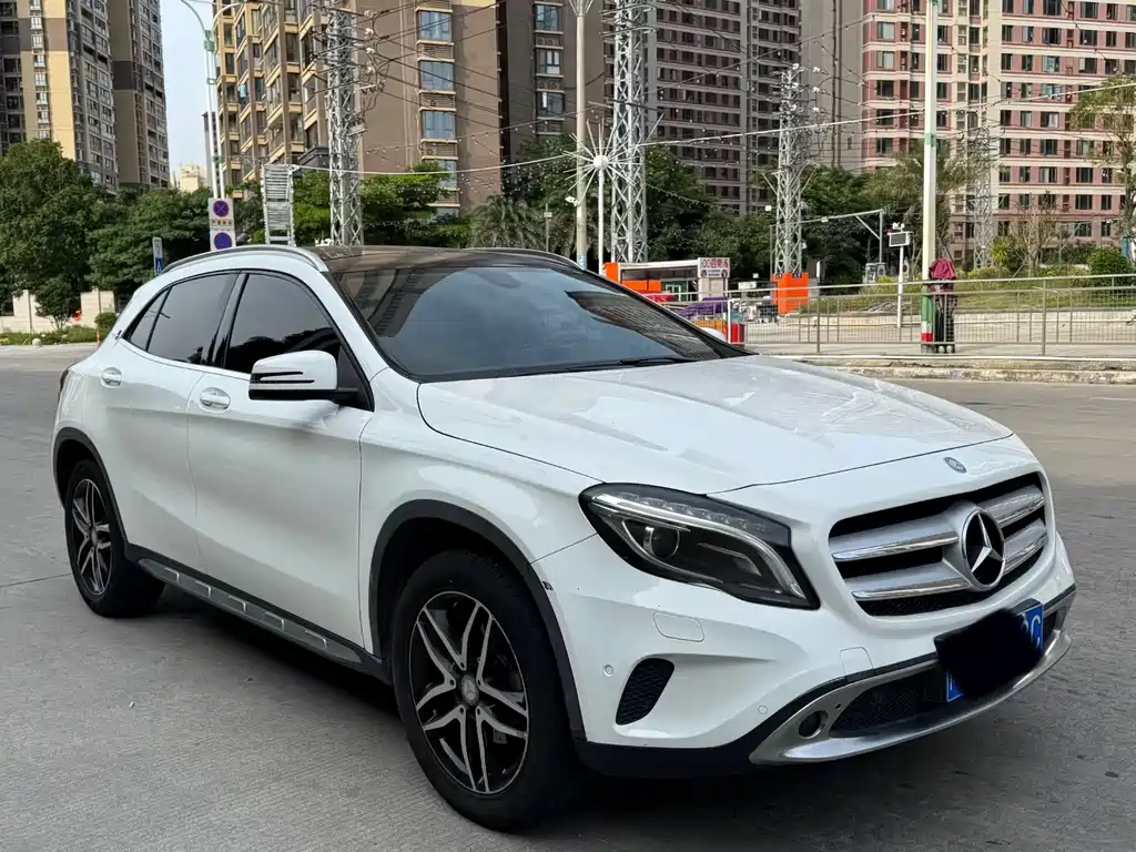 Mercedes-Benz GLA 2015 — фото 3