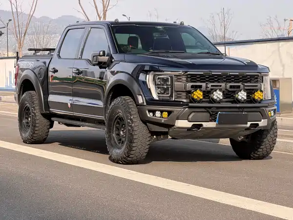 Ford F-150 Raptor 2023