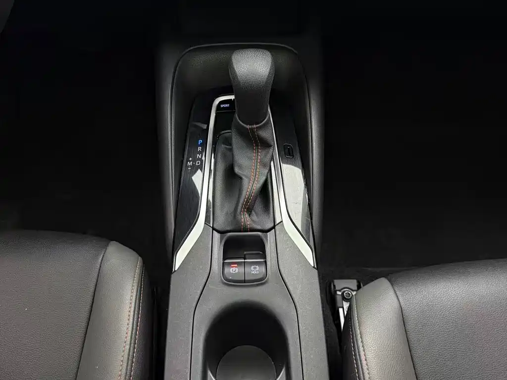 Toyota Corolla 2021 — фото 16