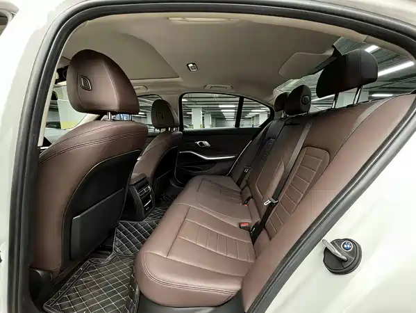 BMW 3 Series 2020