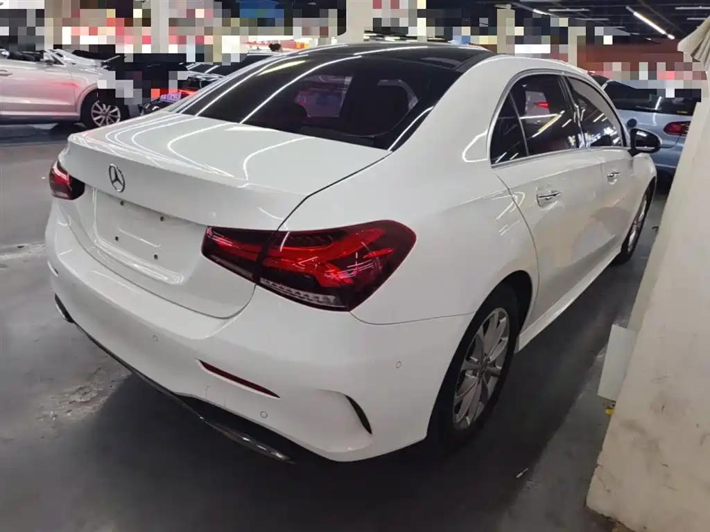 Mercedes-Benz A-Class 2021 — фото 7