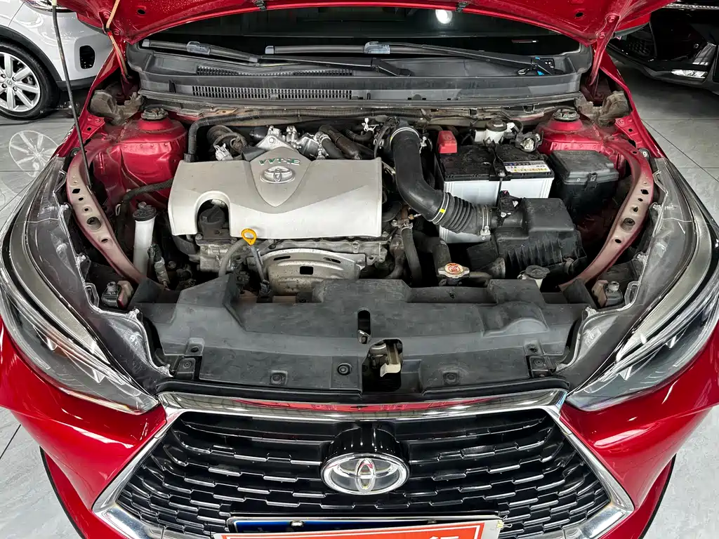 Toyota Yaris L 2021 — фото 10