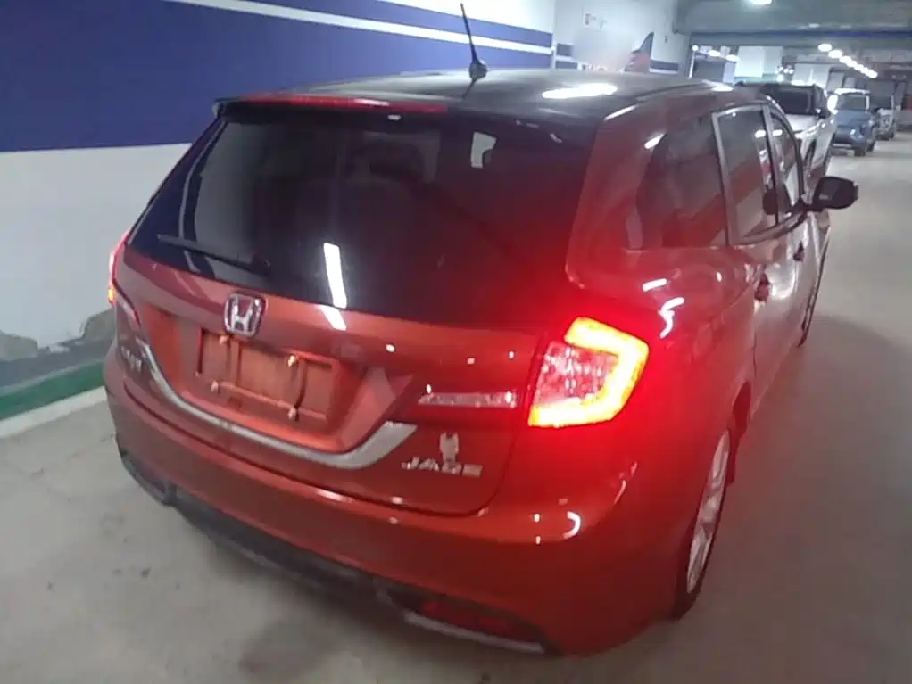 Honda Jade 2016