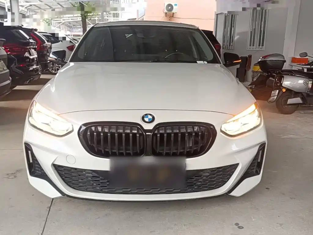 BMW 1 Series 2022