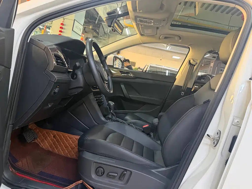 Volkswagen Tharu 2023