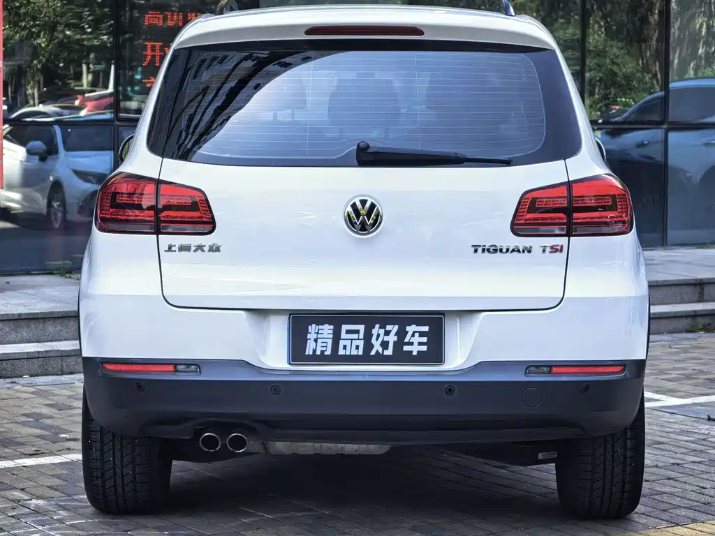 Volkswagen Tiguan 2015 — фото 3