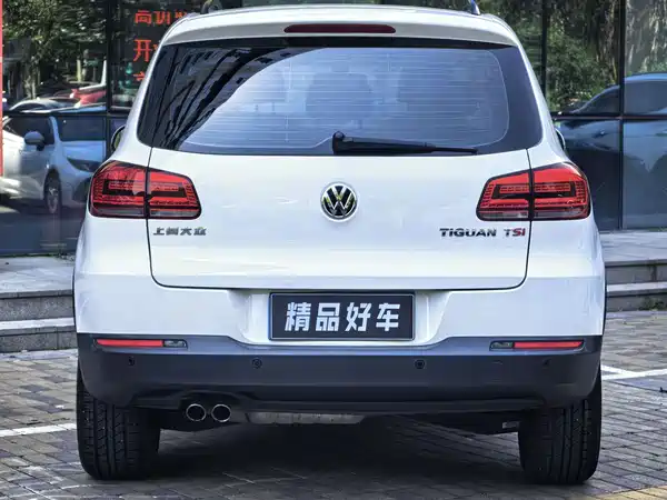 Volkswagen Tiguan 2015
