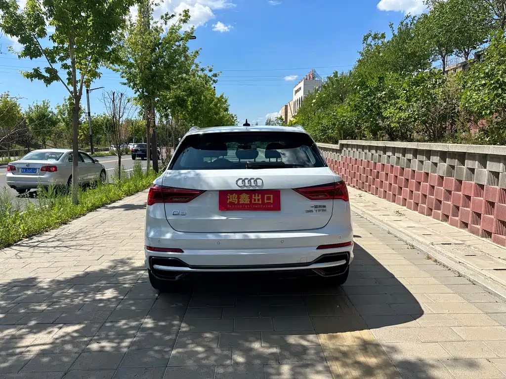 Audi Q3 2022