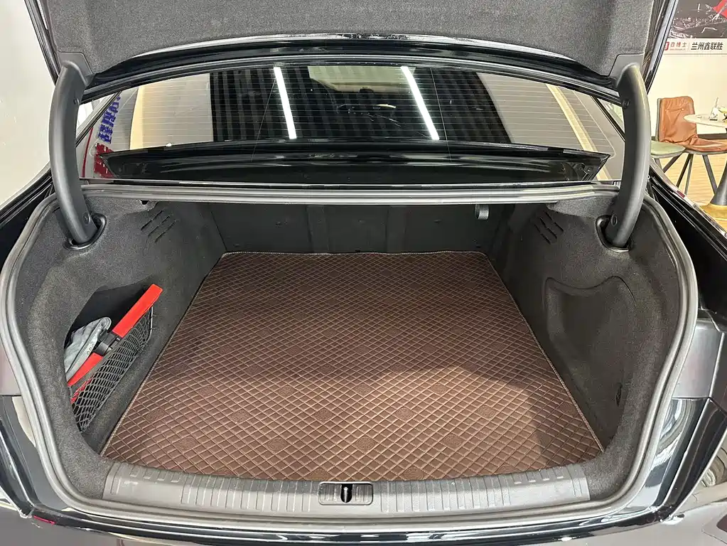 Audi A6L 2022 — фото 20