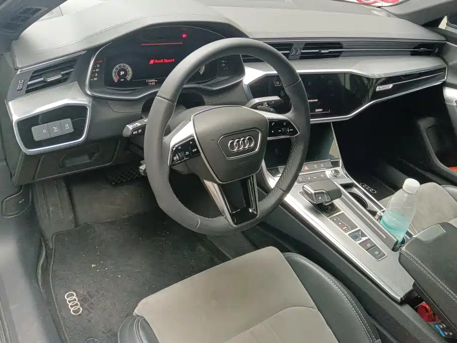 Audi A6L 2022 — фото 12