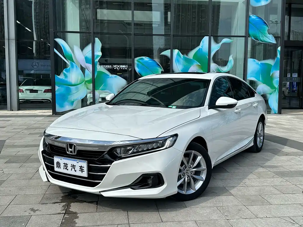 Honda Accord 2022 — фото 2
