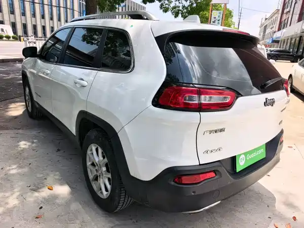 Jeep Cherokee 2017