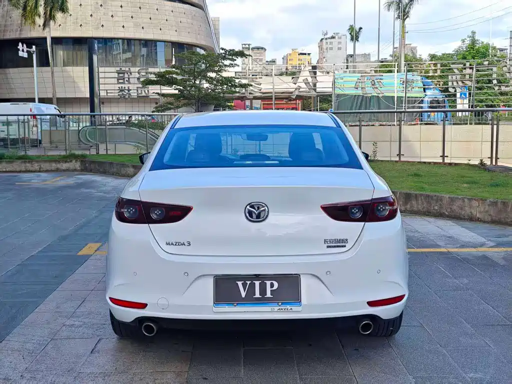 Mazda 3 Angkesela 2020