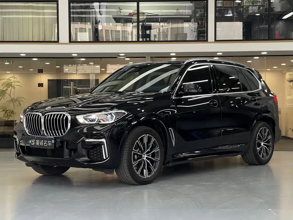 BMW X5 2023 — фото 1