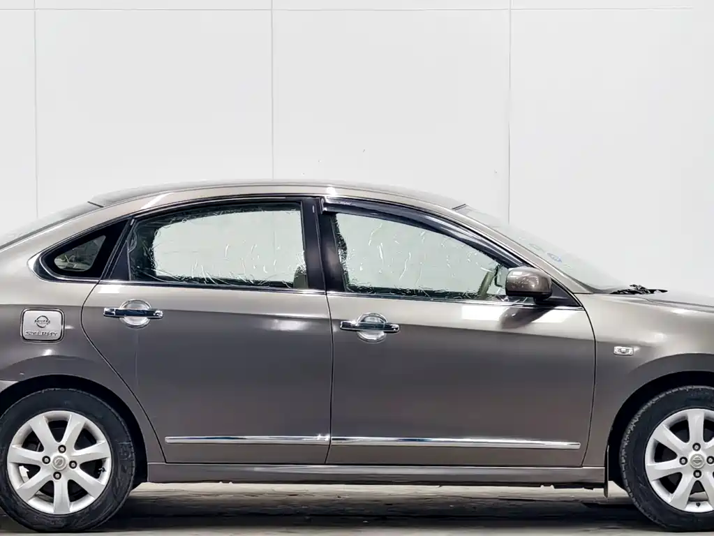 Nissan Sylphy 2012 — фото 8