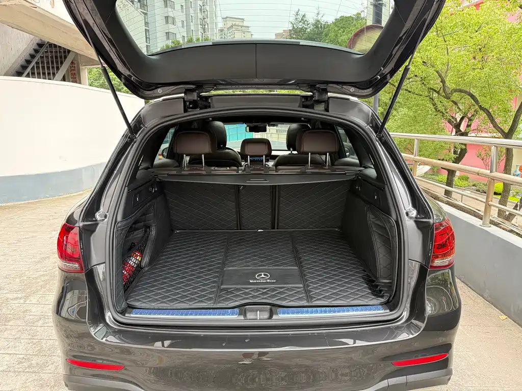 Mercedes-Benz GLC 2020 — фото 12