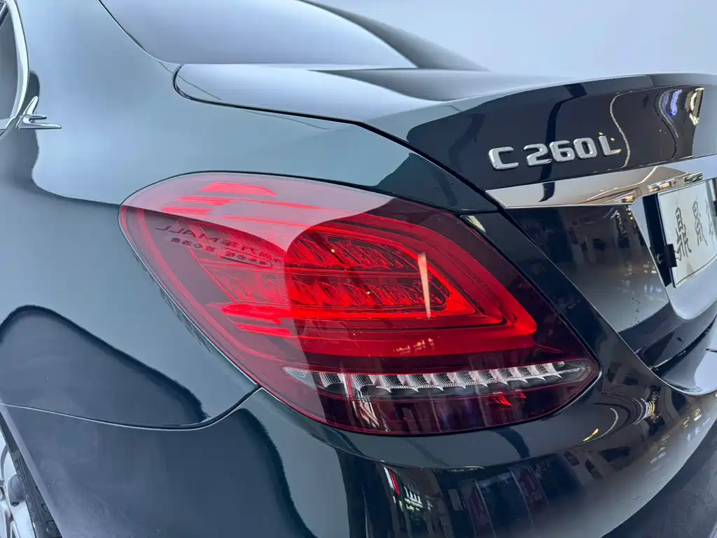 Mercedes-Benz C-Class 2019 — фото 8