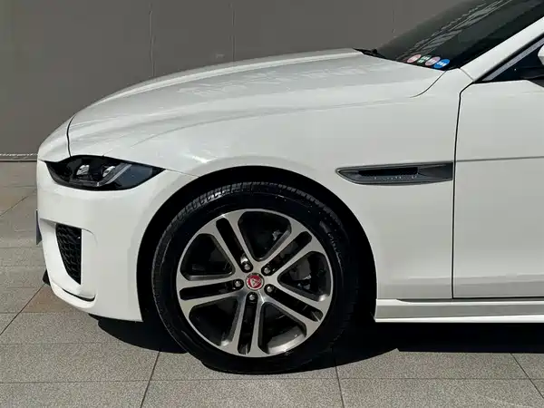 Jaguar XEL 2023