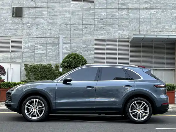 Porsche Cayenne 2019