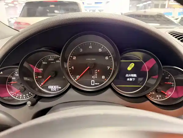 Porsche Cayenne 2011