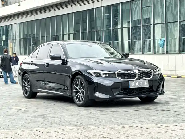 BMW 3 Series 2025
