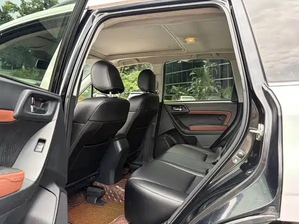 Subaru Forester 2014