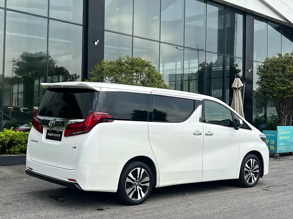 Toyota Alphard 2019 — фото 9