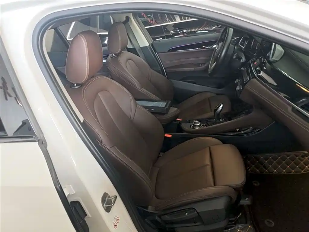 BMW X2 2023 — фото 25