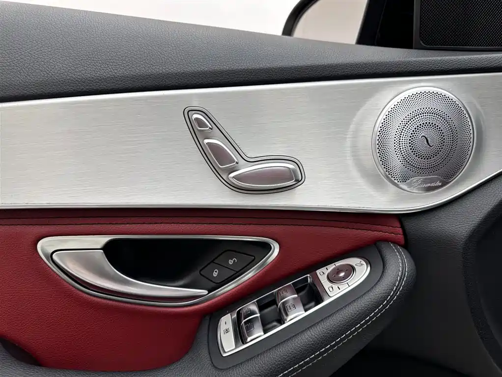 Mercedes-Benz C-Class 2019 — фото 15