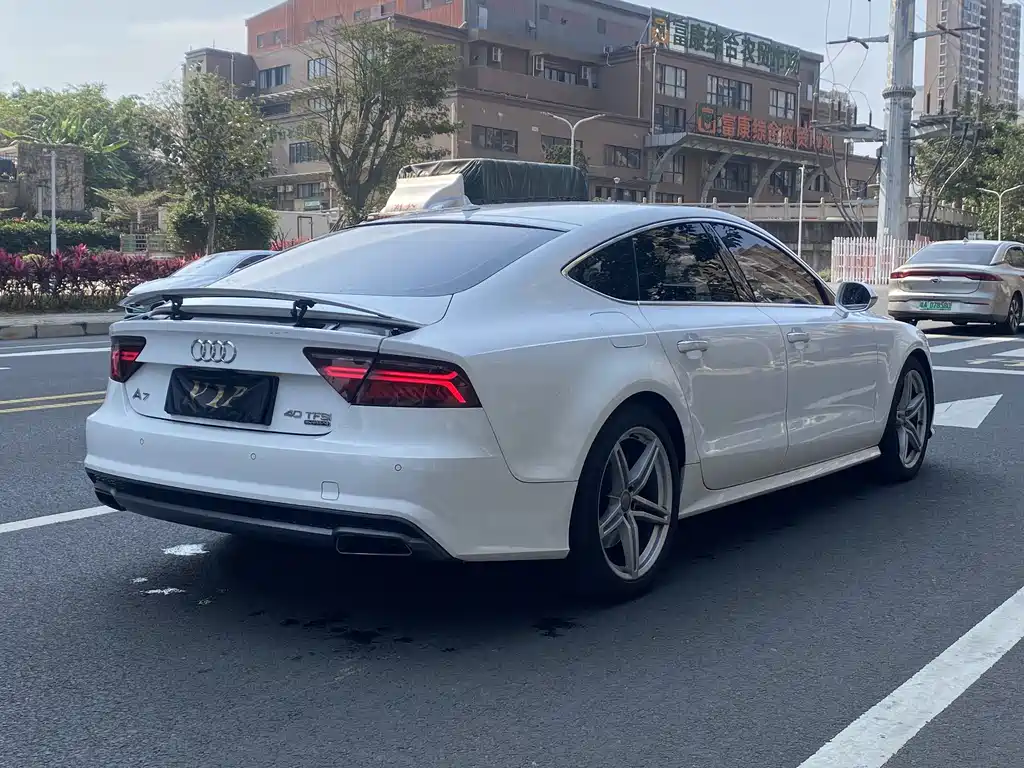 Audi A7 2017 — фото 7