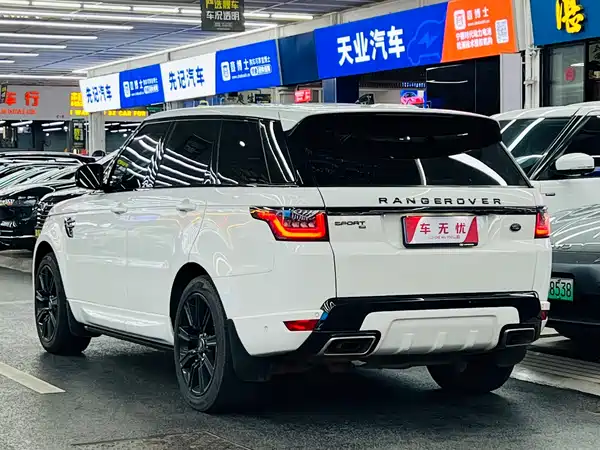 Land Rover Range Rover Sport 2021