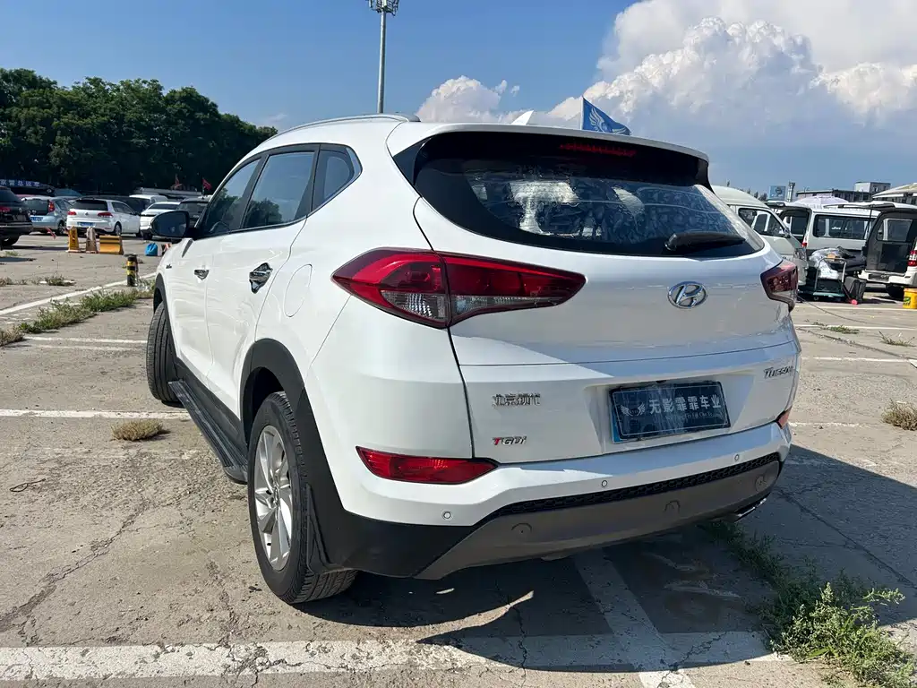 Hyundai Tucson 2017 — фото 5