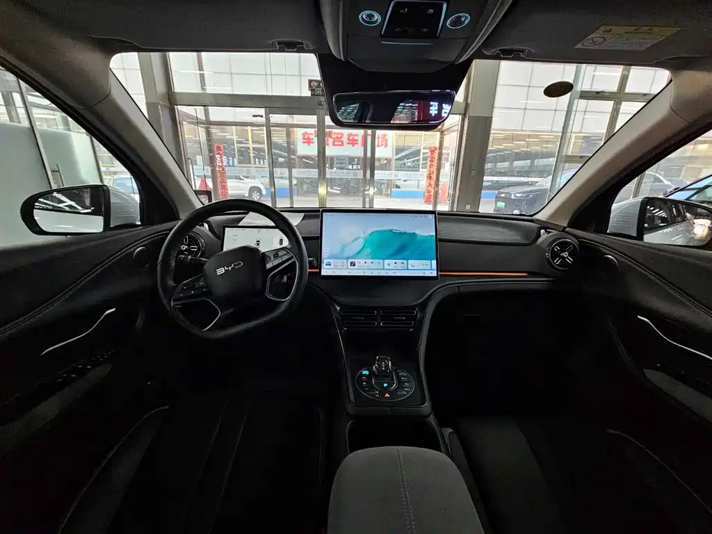 BYD Seal 05 DM-i 2025 — фото 11