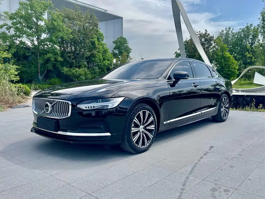 Volvo S90 2022 — фото 1