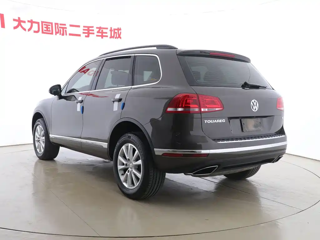 Volkswagen Touareg 2017 — фото 4