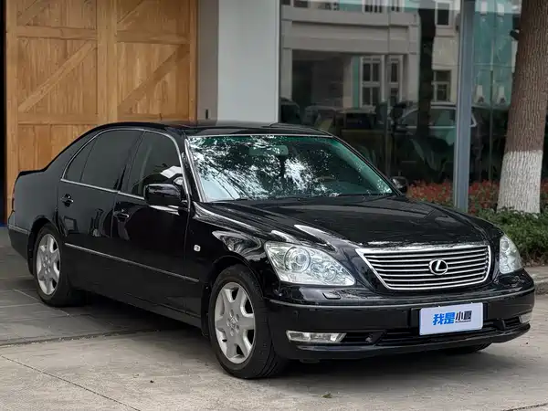 Lexus LS 2005