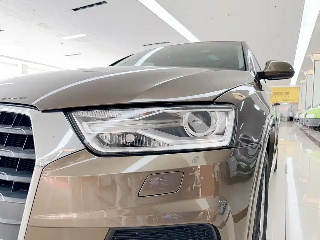 Audi Q3 2016