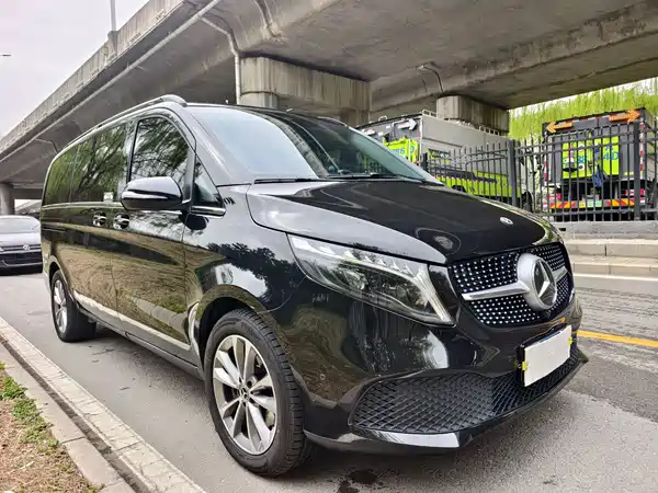 Mercedes-Benz V-Class 2022