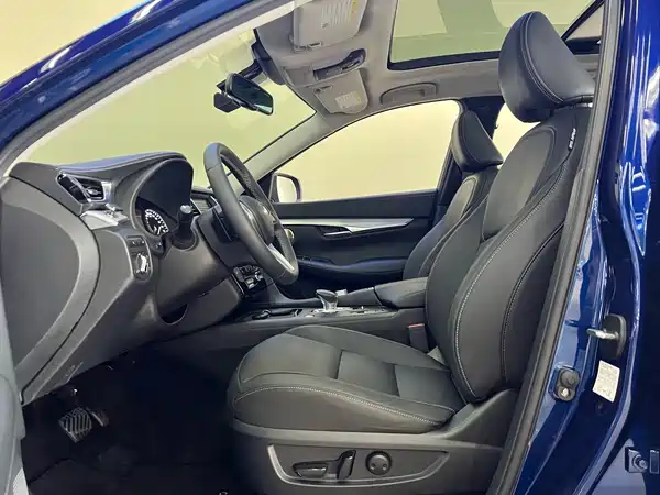 Infiniti QX50 2020