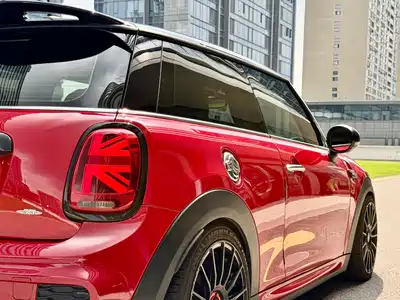 MINI MINI 2019