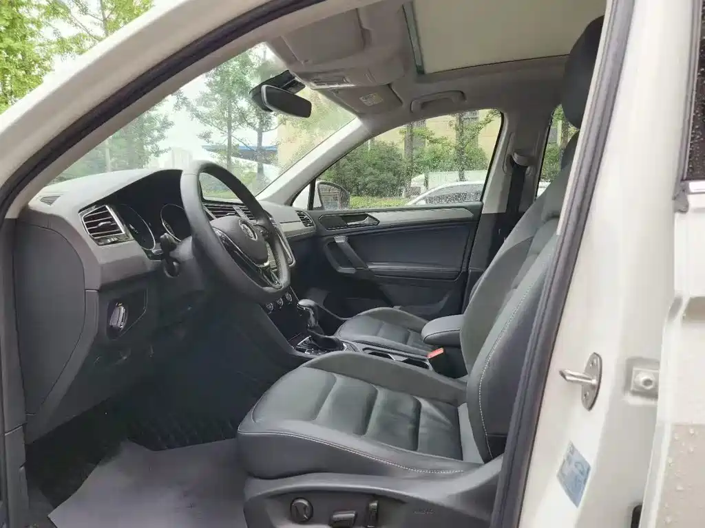 Volkswagen Tiguan L 2017