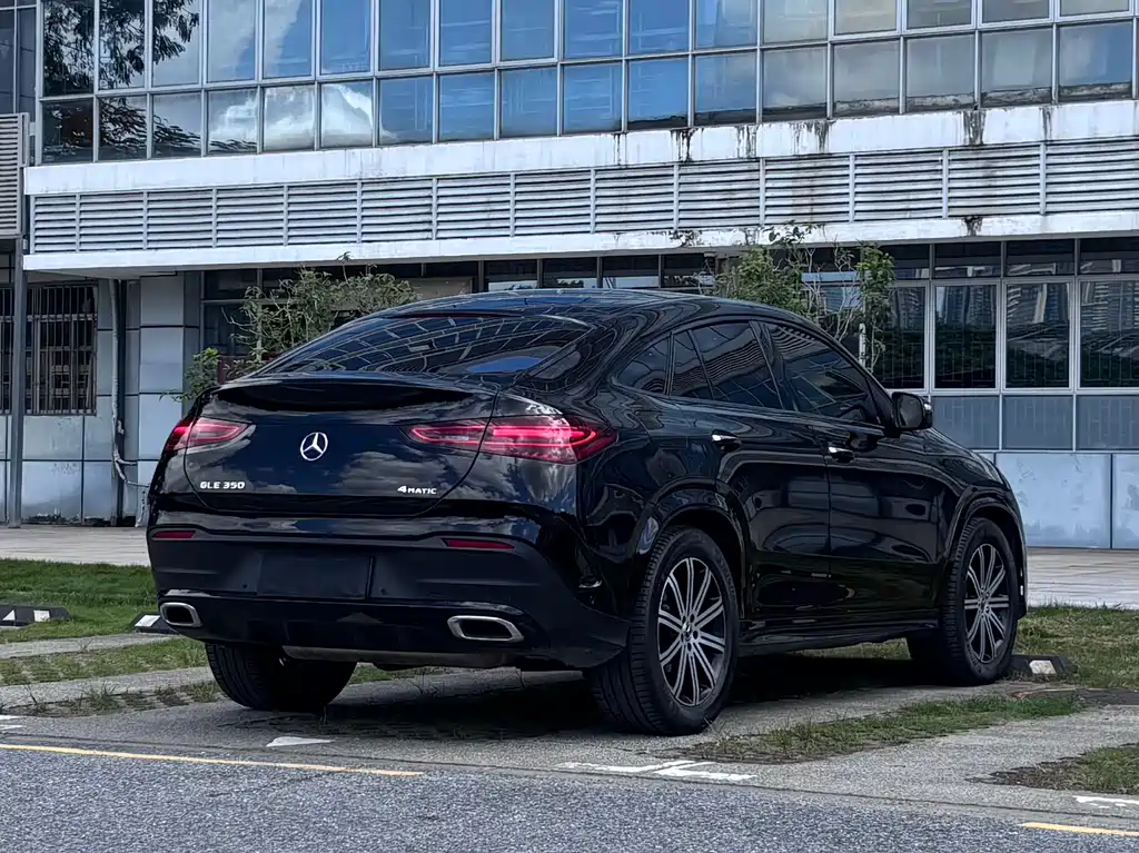 Mercedes-Benz GLE Coupe 2024 — фото 14