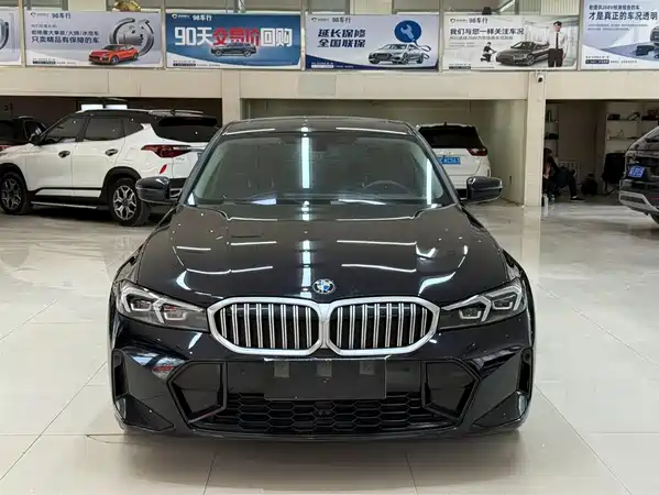 BMW 3 Series 2023