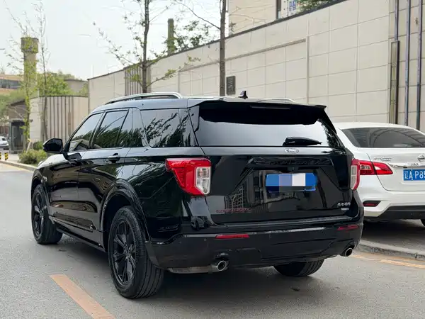Ford Explorer 2022